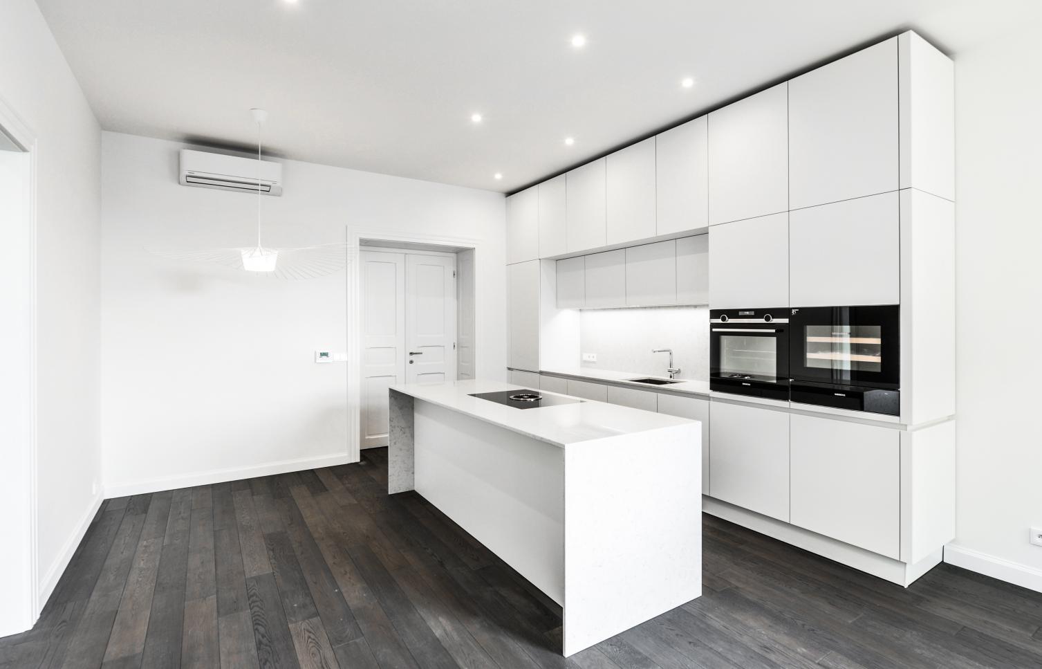 APARTMENT FOR RENT, street Laubova, Praha 3