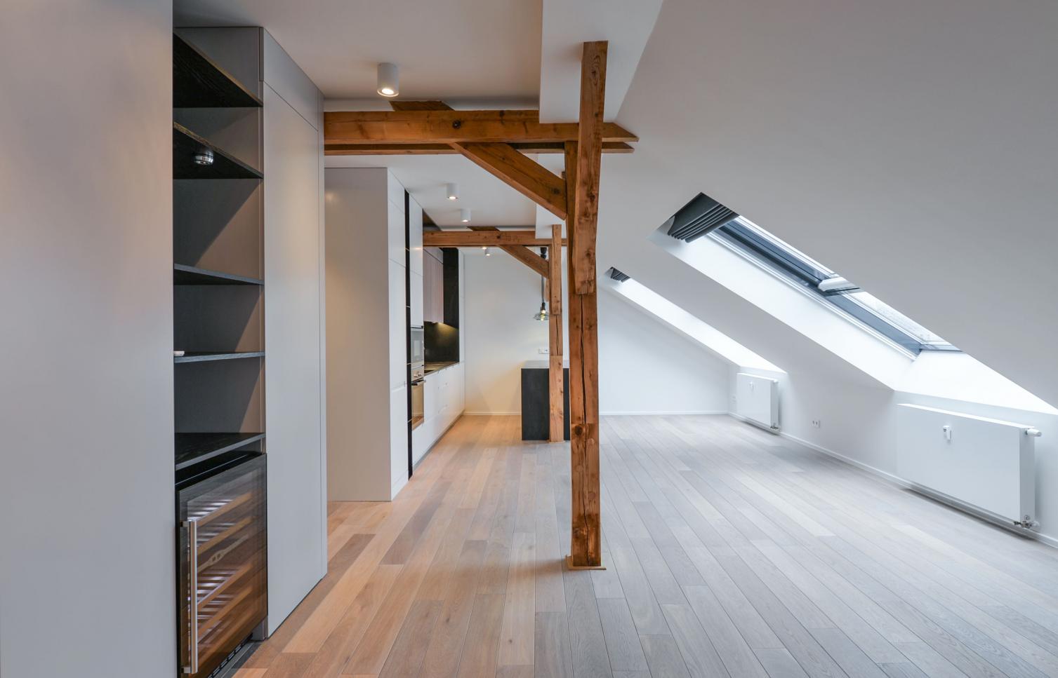 APARTMENT FOR RENT, square Jiřího z Poděbrad, Praha 3 - Vinohrady