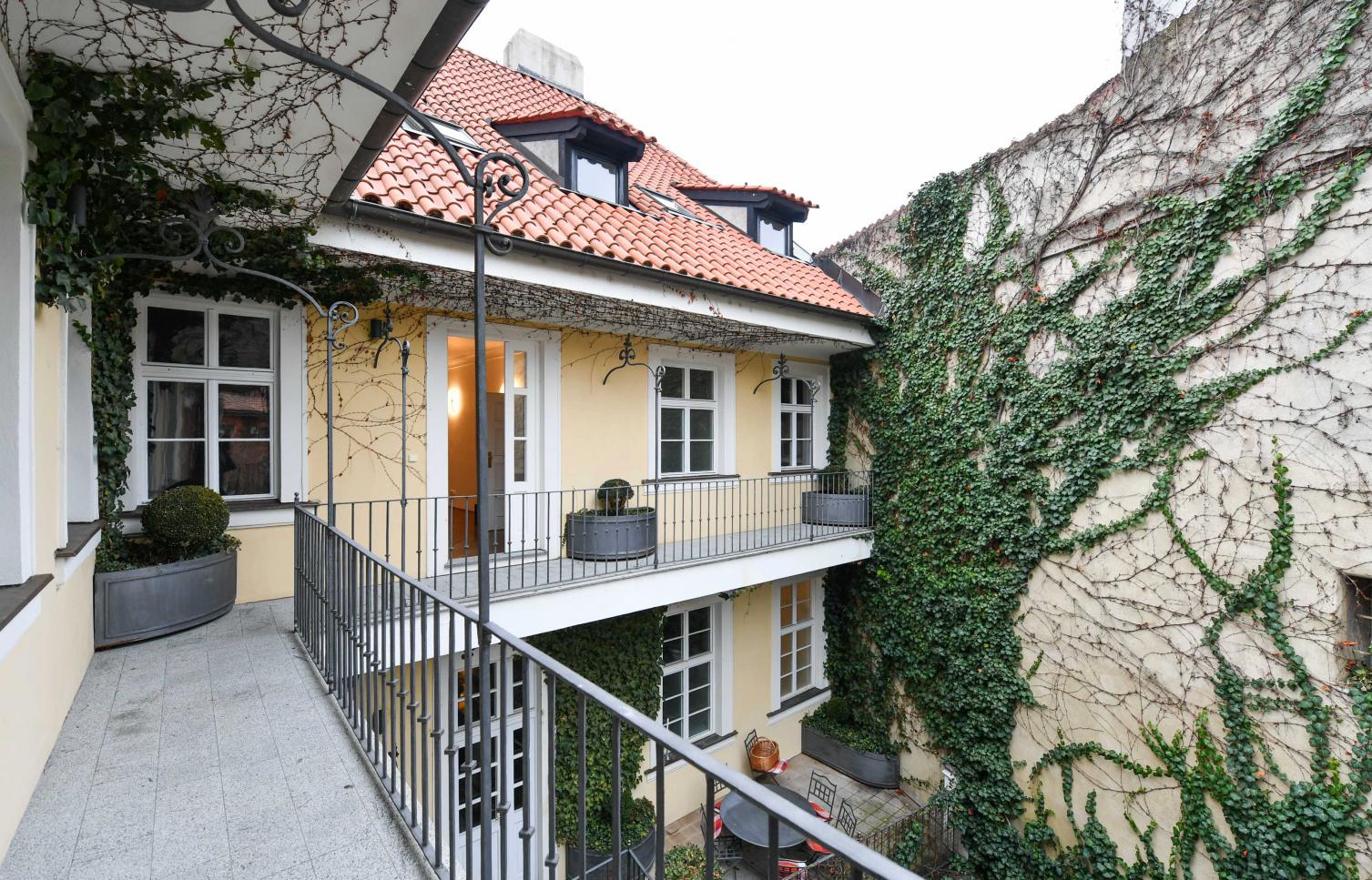 APARTMENT FOR RENT, Str. Vlašská, Prague 1 - Malá Strana
